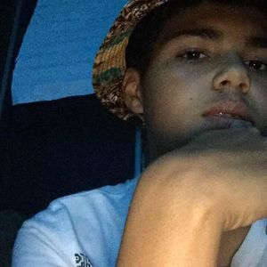 Meet your Posher, Derrick